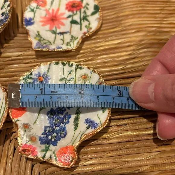 (4) Decoupage Trinket Dishes - Picture 2 of 3